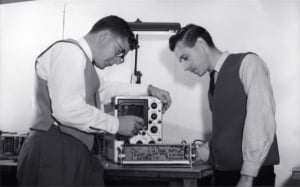 Dave Robinson, George Radovanovich working on a neuroscope (1966)