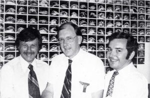 George Kossoff, Tom Reeve, Jack Jellins (1977)