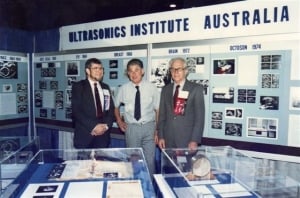 Dave Robinson, Ian Shepherd, Bill Garrett with UI display at WFUMB'88