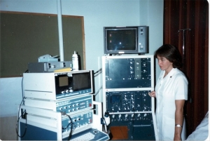 Sue Campbell-Westerway with ATL machine, Brampton Hospital