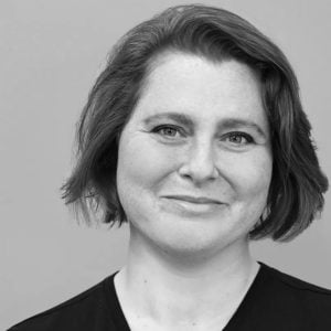 Dr Elizabeth Luxford