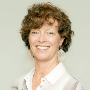 Lyndal Ceo